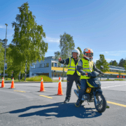 Moped klass 2 - Allians Trafikskola Stockholm